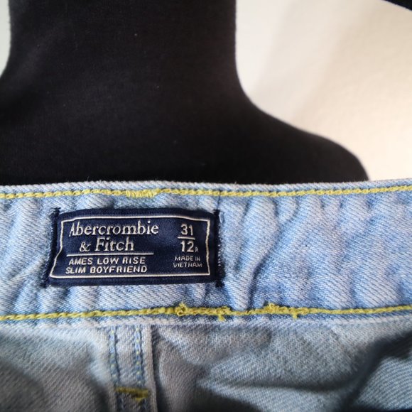 Abercrombie & Fitch Ames Low Rise Slim Boyfriend Jean size 31/12 - Picture 3 of 7